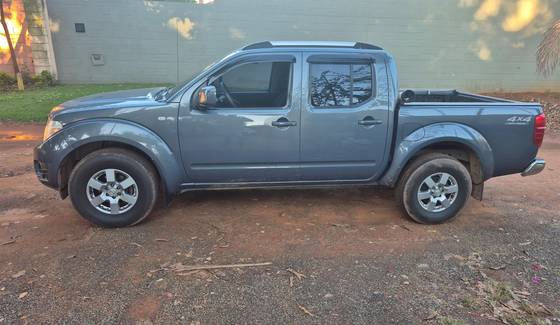 NISSAN FRONTIER 2.5 S 4X4 CD TURBO ELETRONIC DIESEL 4P MANUAL